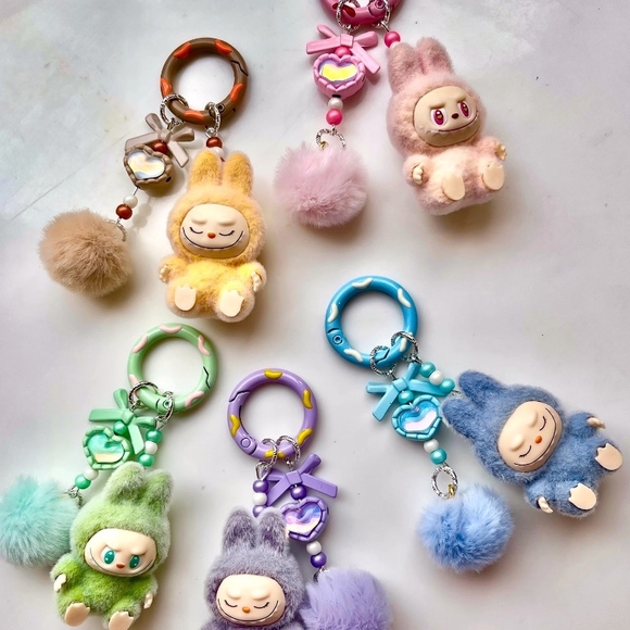 Fuzzy Have a Seat Black Labubu Keychain with Heart Gems Pom Pom Bag Charms NEW - Picture 5 of 5